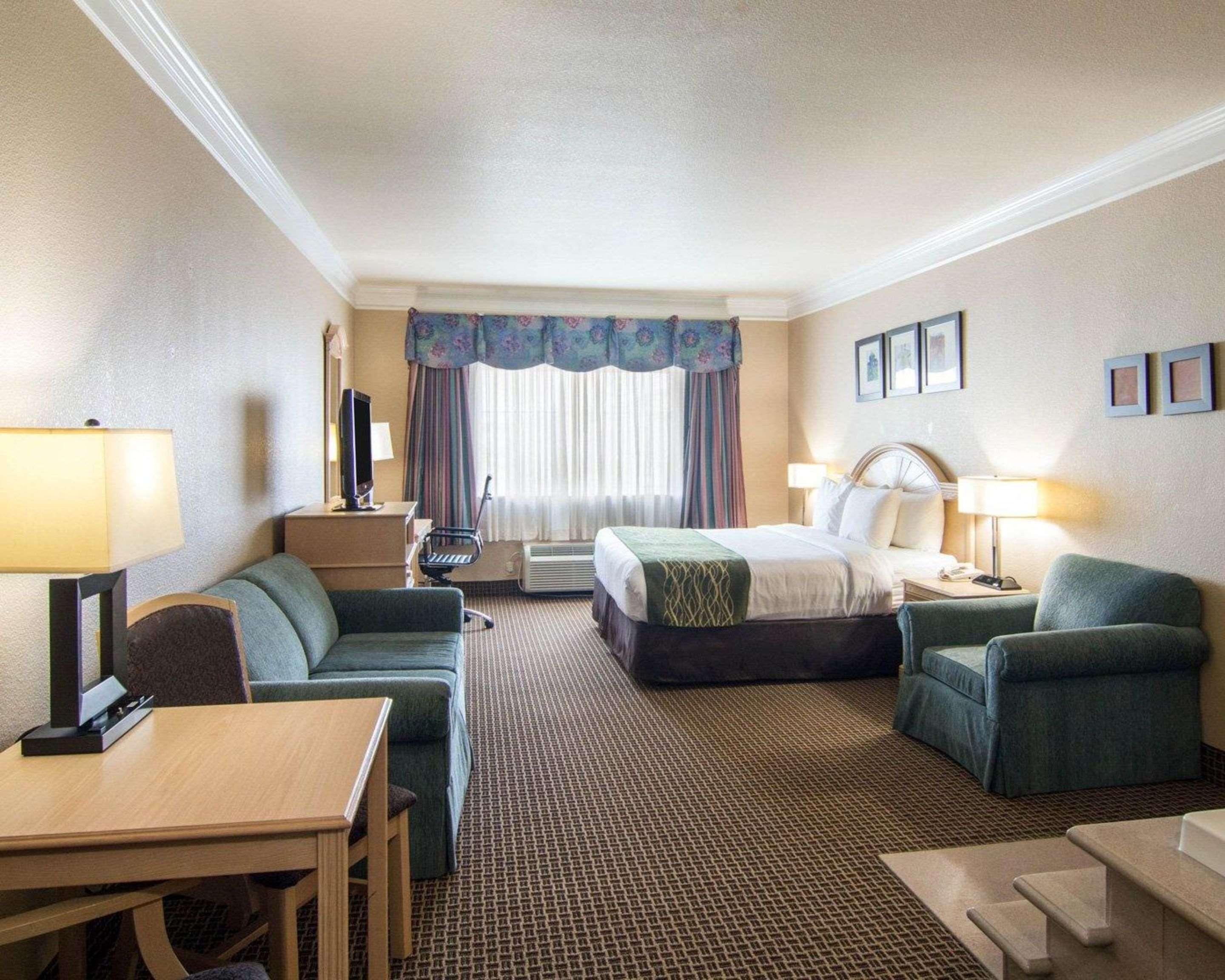 Comfort Suites Kingwood Houston North Humble 59 Exterior photo